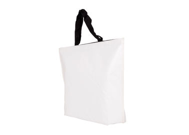 China Los bolsos no tejidos laminados del polipropileno, blanco reciclan bolsos de compras impresos aduana proveedor