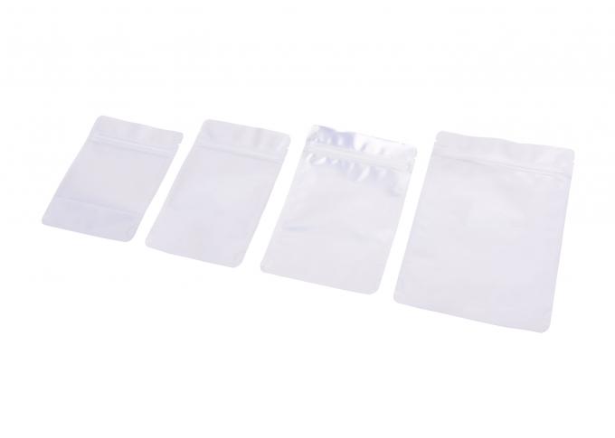 El plástico de la transparencia Zippered bolsos laminados BOPP del almacenamiento con el papel de aluminio a prueba de agua alineado